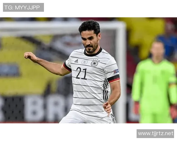 勇士与雷霆激战四月四日精彩录像回放全程回顾与分析