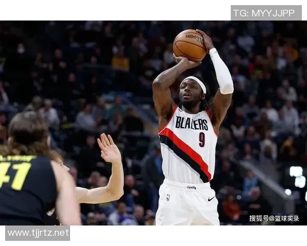 杰拉米格兰特的篮球之路与未来展望:从新秀到全明星的蜕变之旅 杰拉米格兰特的篮球之路与未来展望:从新秀到全明星的蜕变之旅